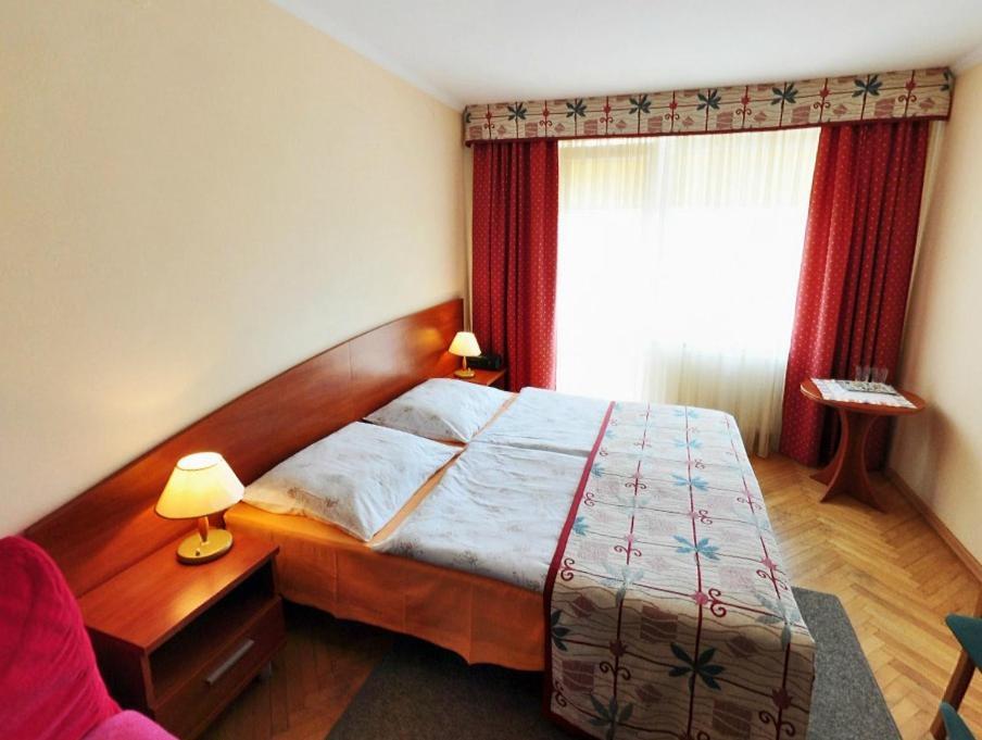 Hotel Europa Jastrzebia Gora Exterior photo